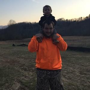 Meet your Posher, Thomas